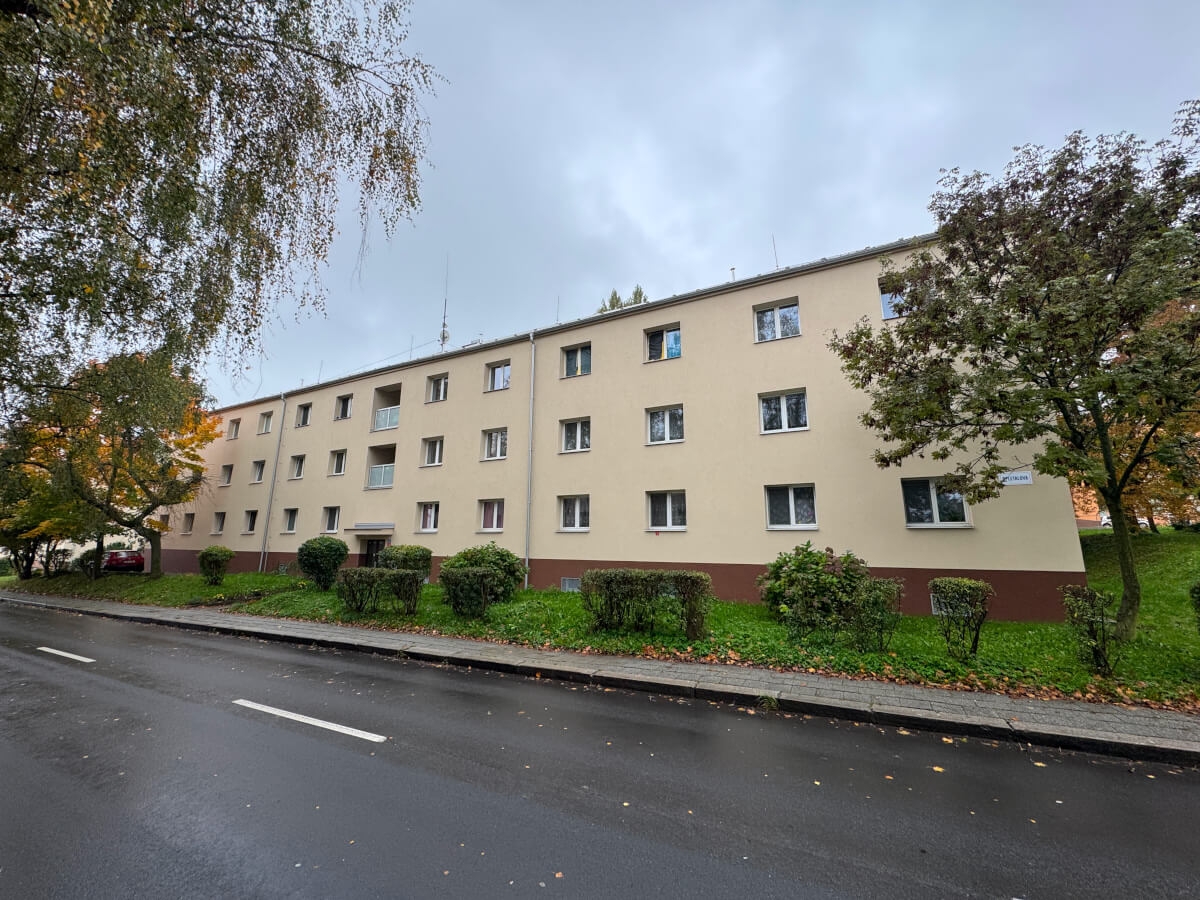 Havířov, Opletalova